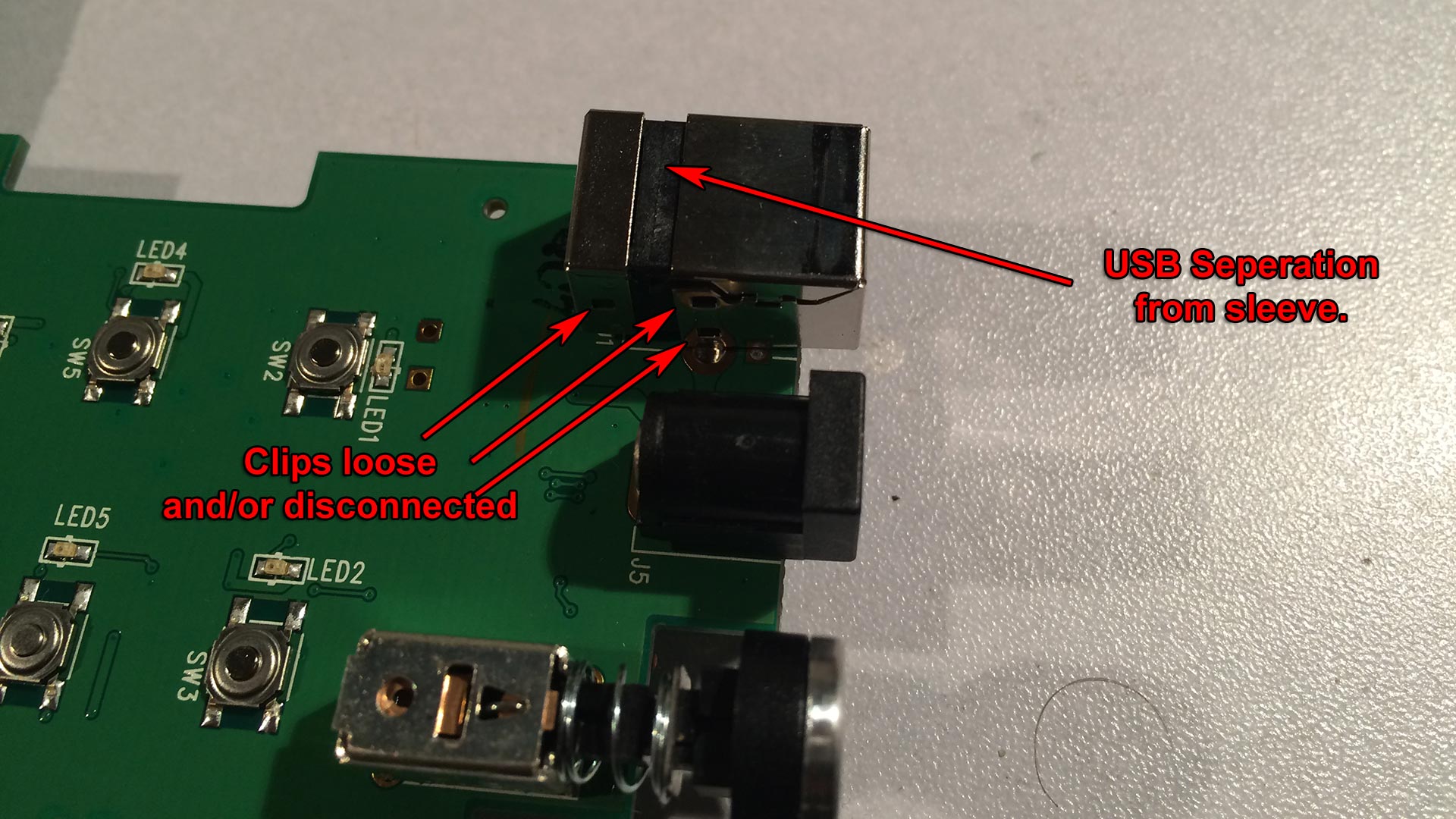 Ableton Push - USB B Connector separation.