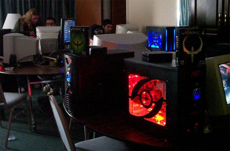 Lan Gaming meetup in 2001